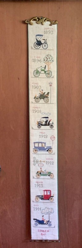 HANDEMBROIDERED VTG Hanging TAPESTRY Vintage Cars Buick, Ford-T, Made 1961