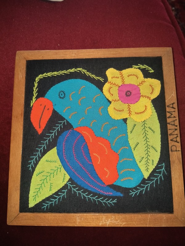 VTG Cute Framed Embroidery Fabric Art Bird From Panama Handmade Wood Frame 6″x6″