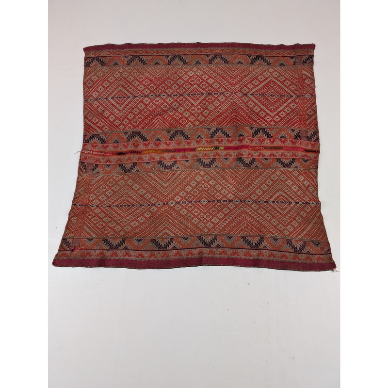 Vintage Traditional Handwoven Peruvian Andean Wool Textile 102x100cm