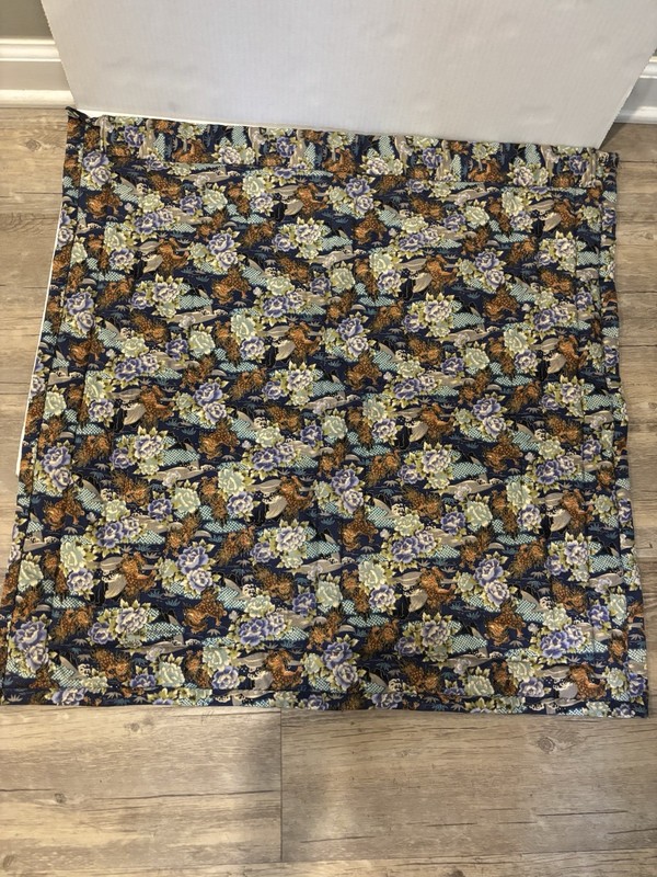 Japanese Kimono Lap Quilt Or Hanging 28” Foo Dog Shishi Dragon Fabric Art Craft gallery