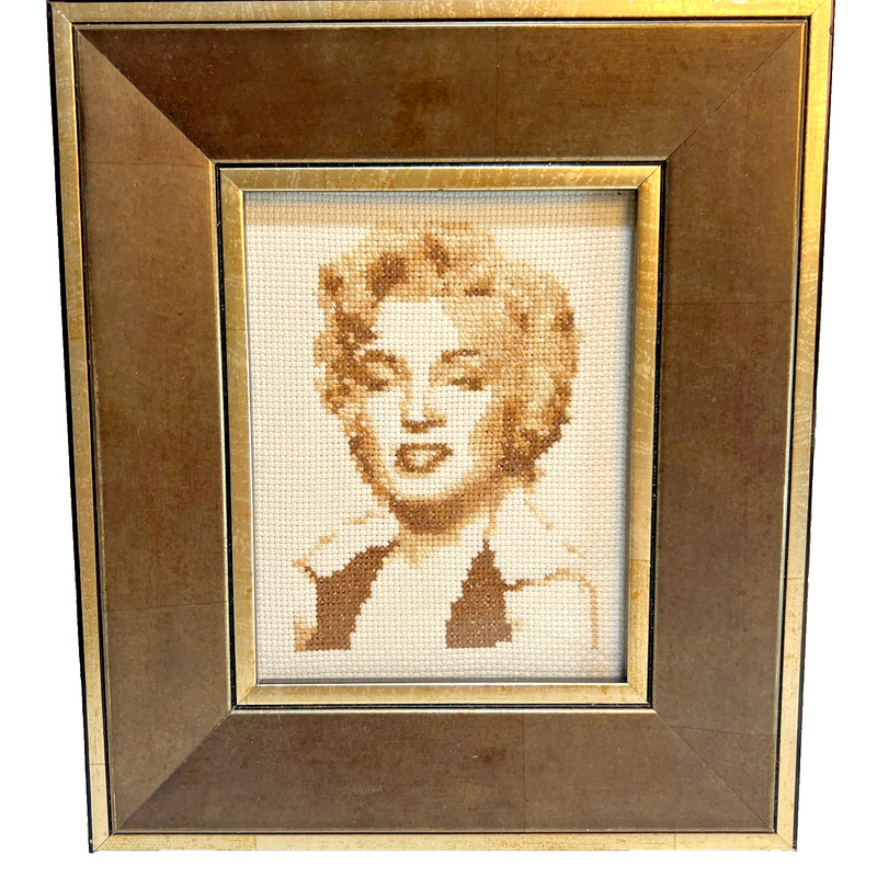Marilyn Munroe Embroidered Picture Framed Vintage Wall Art