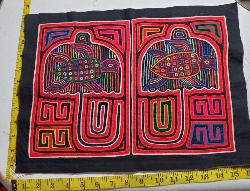 kuna panel mola textile unframed fish style from Panama original 3026