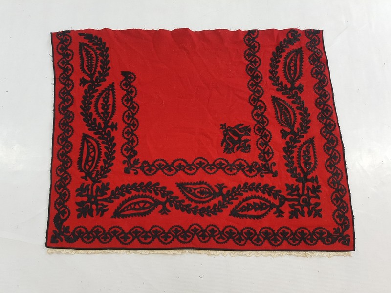 Vintage Hungarian Felt Fiber Art Red Black Panel 100x80cm