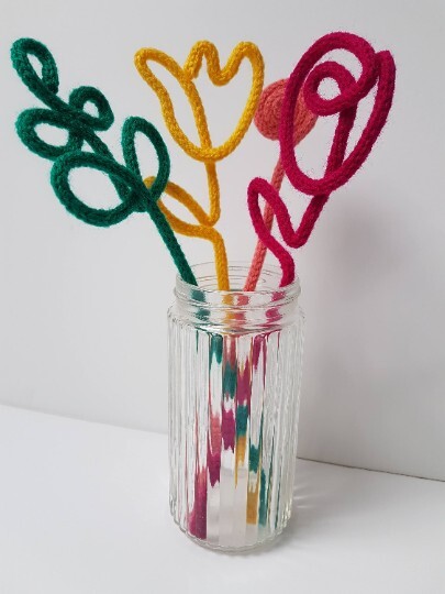 Mother’s Day Knitted Handmade Wire Decorative Spring Flower Set Gift for Her 