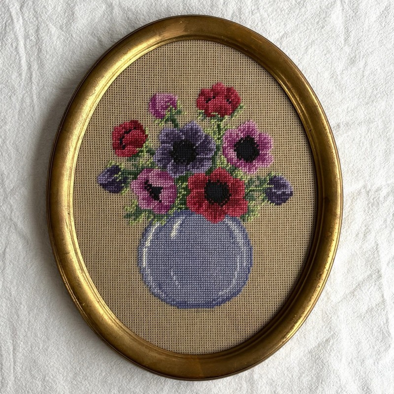 Vintage Needlepoint Anemone Flowers Framed Floral Tapestry Oval Gilt Frame