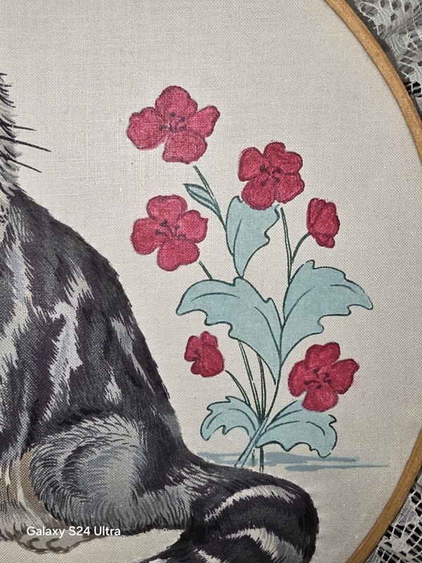 Vintage Embroidery Hoop 3D Cat Screen Print Wall Art Granny Cottage Decor gallery