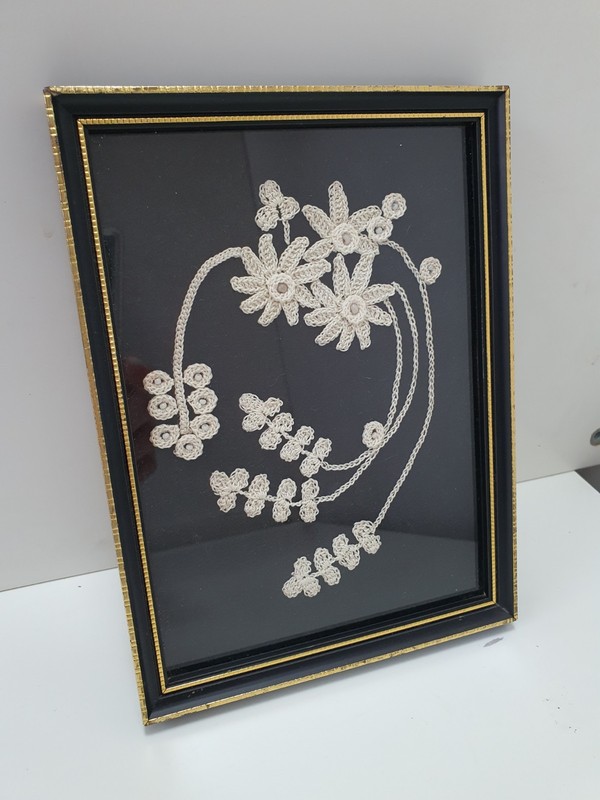 Crochet Floral Picture Framed Black & Gold 19cm x 14cm gallery