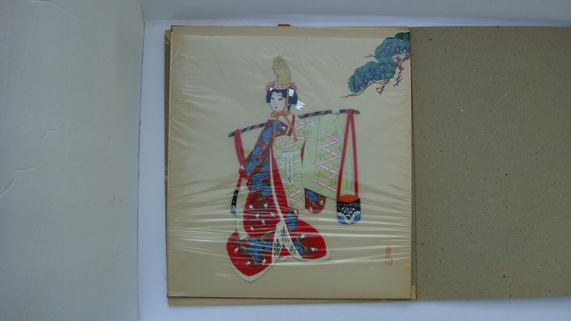 VINTAGE BEAUTIFUL JAPANESE TEXTILE ART- KIMONO STYLES ON BOARD – IN FOLDER #3