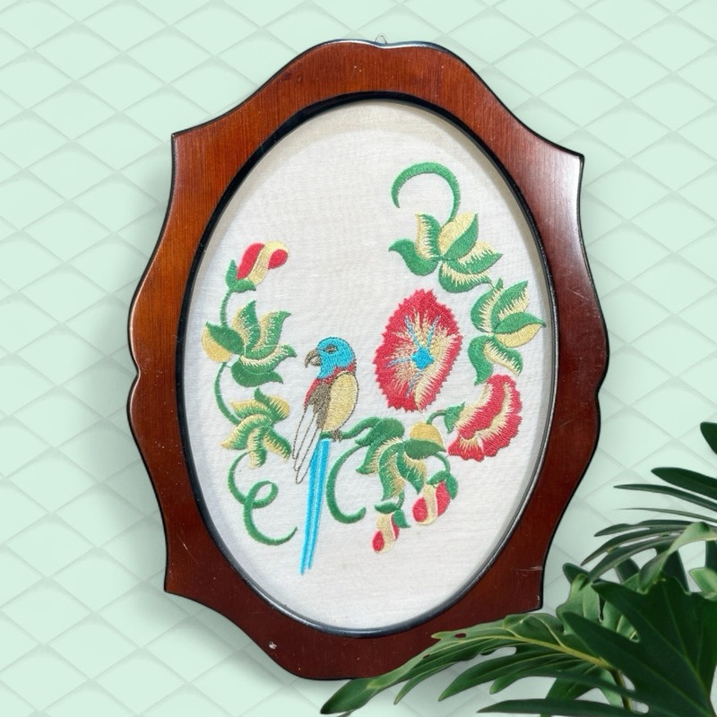 1960s Handmade Embroidery Of Tropical Parrot Wooden Oval Frame 11”x8.5”