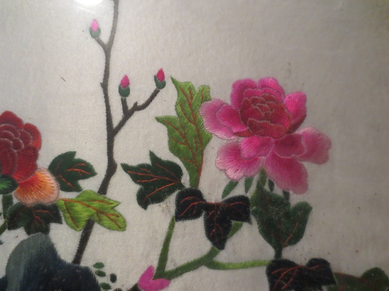 VINTAGE CHINESE PEACOCK & ROSES FRAMED SILK EMBROIDERY ON SILK gallery