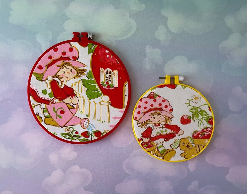 Vintage Fabric Strawberry Themed Characters Embroidery Hoop Wall Hangings Retro