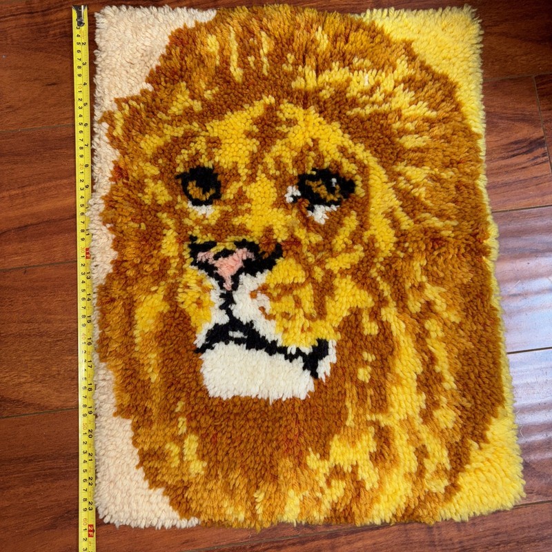 Lion Hanging Tapestry Fiber Wall Art 18”W x 24”H Finished Handmade Latch Hook