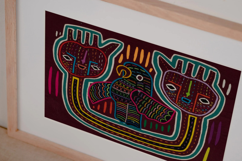 Two Fisted Parrot Bird Mola gallery