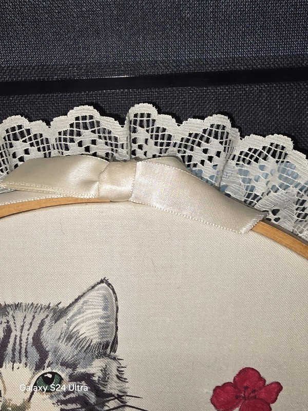 Vintage Embroidery Hoop 3D Cat Screen Print Wall Art Granny Cottage Decor gallery
