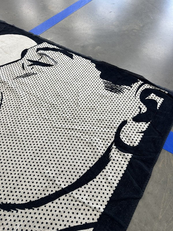 Roy Lichtenstein X Barneys NY X Art Production Fund Limited Edition Beach Towel gallery