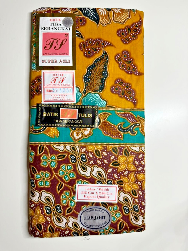 Kain Batik Vintage Original 100% From Indonesia. 1Pc Yellow Color. Shipping UPS