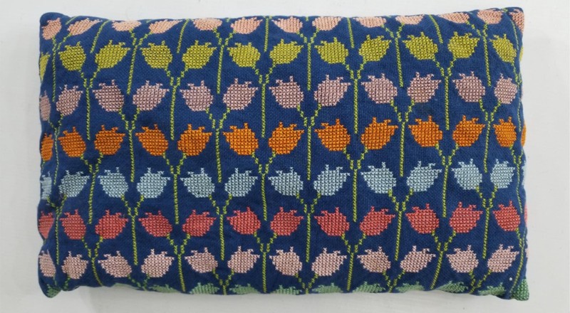 Vintage Traditional Jacquard Floral with Tassel Edge Pillow cover 248x42cm