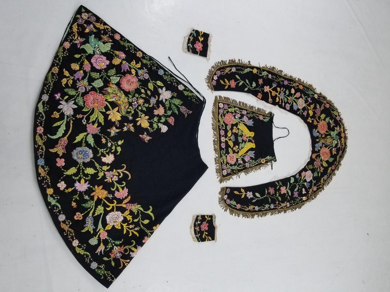 Antique Cantonese Folk Silk Hand Embroidered Wool Sleeve Cuffs 14x13cms gallery