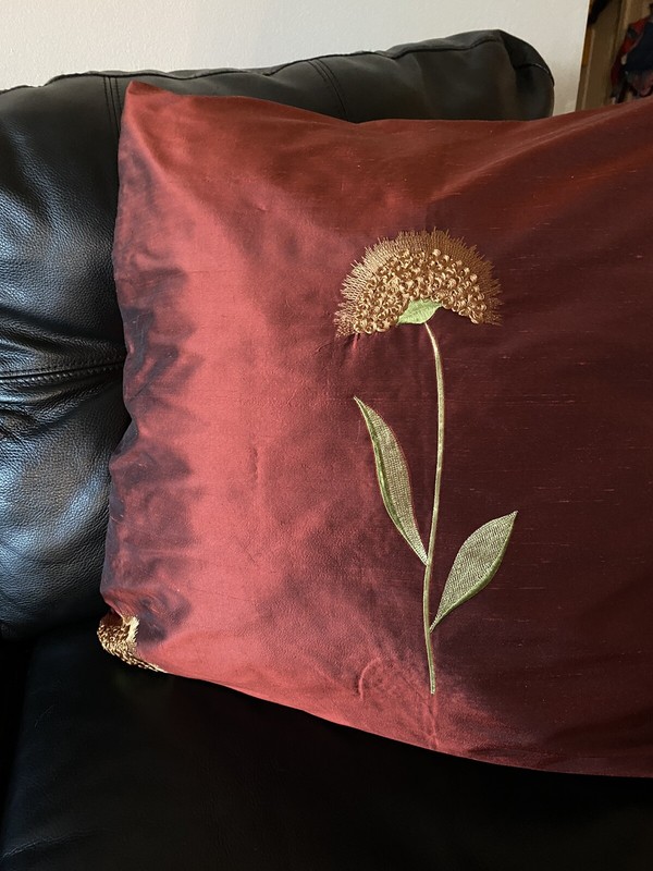 Luxury pillow cover 20×20 Inches. 100% silk .Handmade. Double Sided.