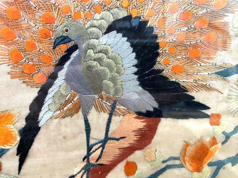17 x 25 Vtg Chinese Silk Framed Embroidery depicting peacocks and pine trees gallery