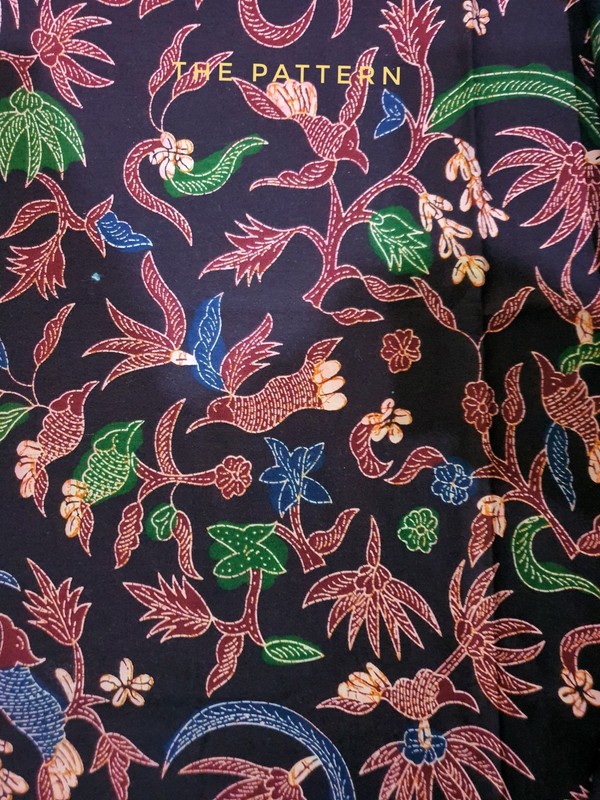 ANTIQUE VINTAGE STAMP BATIK FABRIC TEXTILE HANDMADE INDONESIA BLACK BROWN COLOR