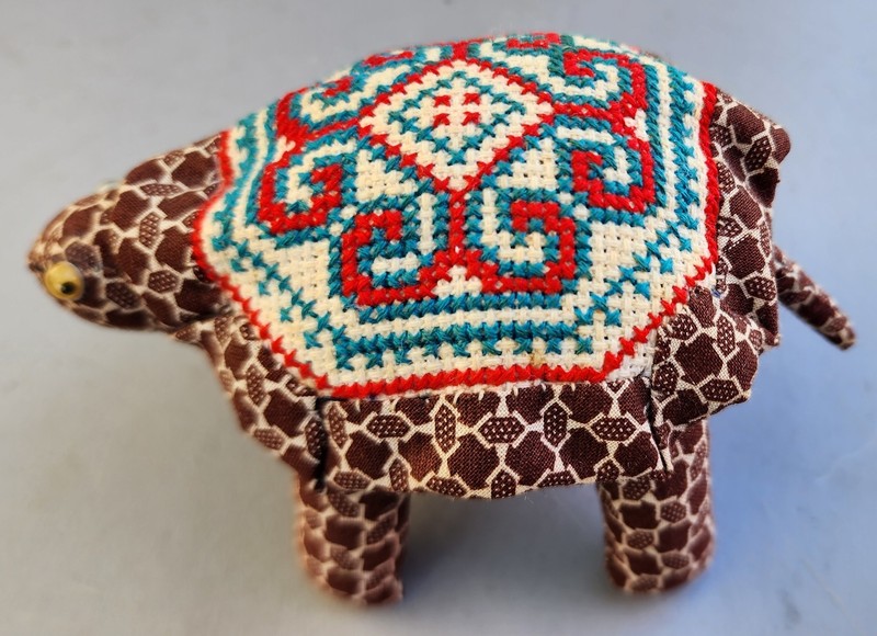 Hmong Handwork Turtle Figure Cotton Fabric Embroidered Shell Home Decor Artwork