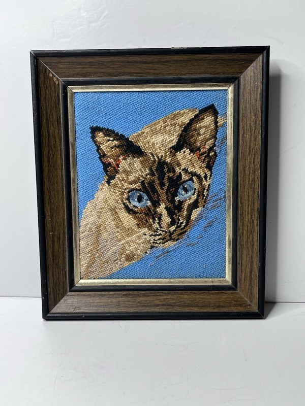 Vintage 1998 Framed Handmade Needlepoint Siamese Cat Face Blue Eyed Needle Art
