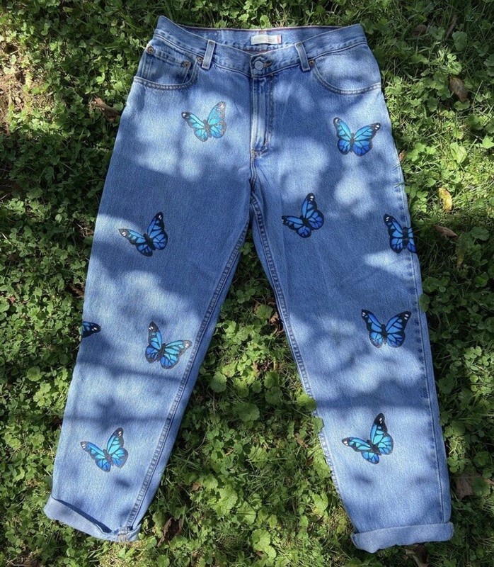 vintage Levi’s 550 relaxed fit tapered leg Size 12 Short Mid Rise HAND PAINTED