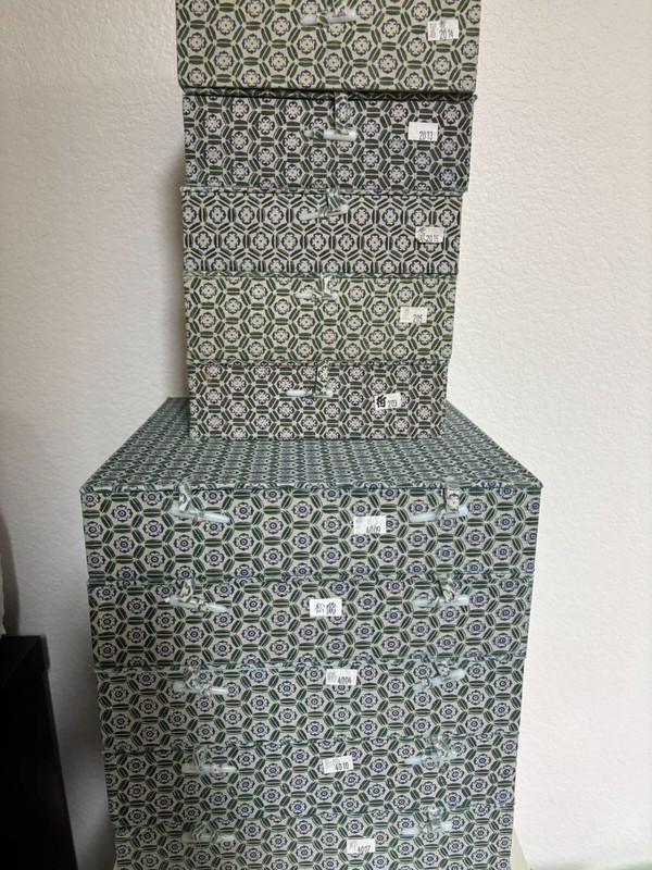 Elegant Chinese Embroidered Table Screen with Flower gallery