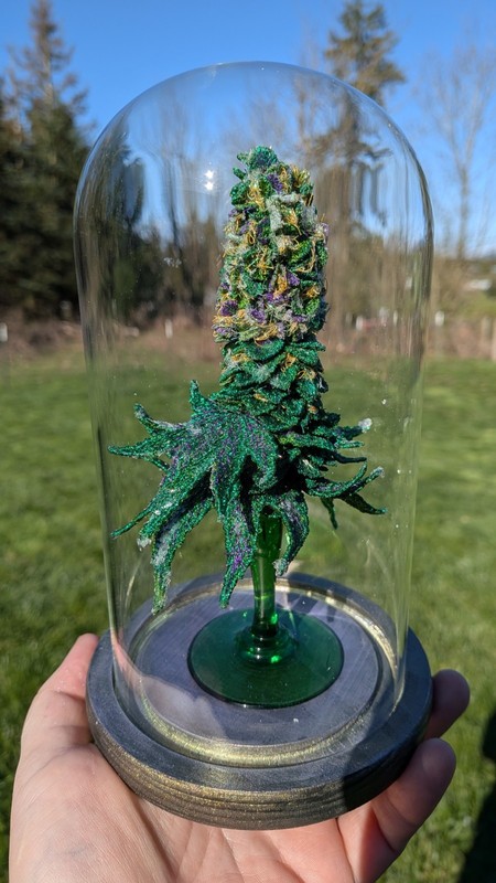 Marijuana Sculpture Made Of Embroidery Thread Intergalactic Space Nugw/Cloche gallery