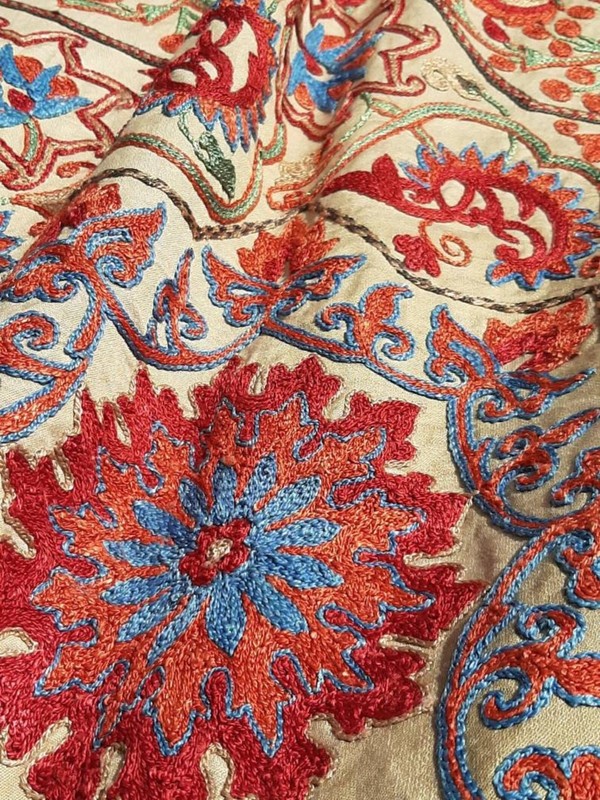 A fabulous Bukhara silk on silk hand embroidery Suzani. Embroidered in 2019. gallery