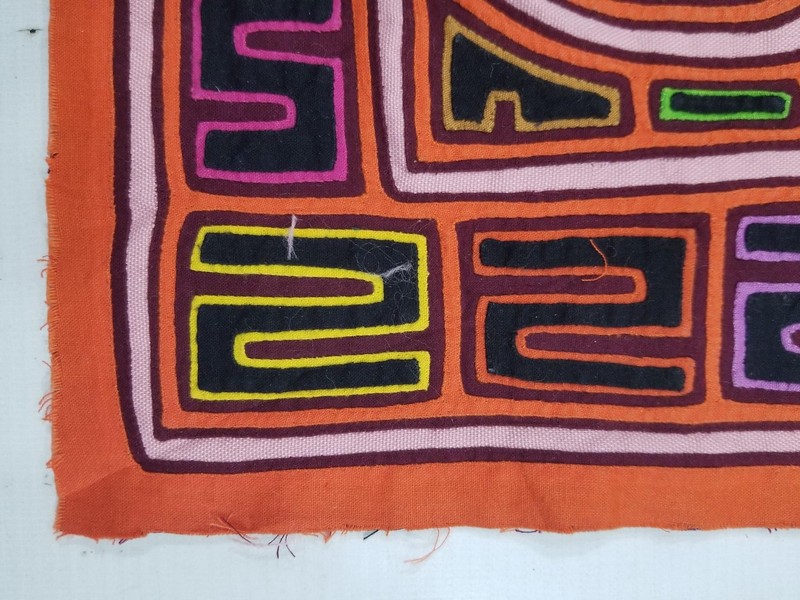 Vintage Traditional Kuna Mola Folk Art Applique Work Panel 34x29cm gallery