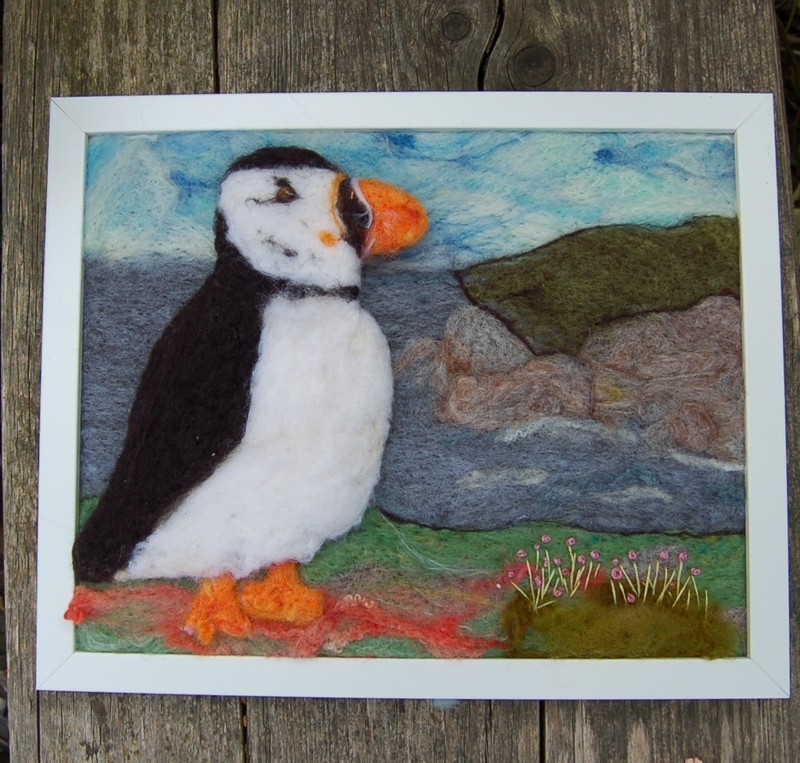 Puffin on the cliff - Needlefelt Landscape