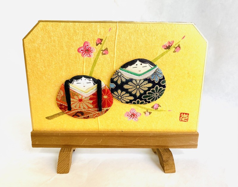 Japanese Vintage OUCHI NINGYO Hand Painted Dolls Kokeshi Art On Standing Frame