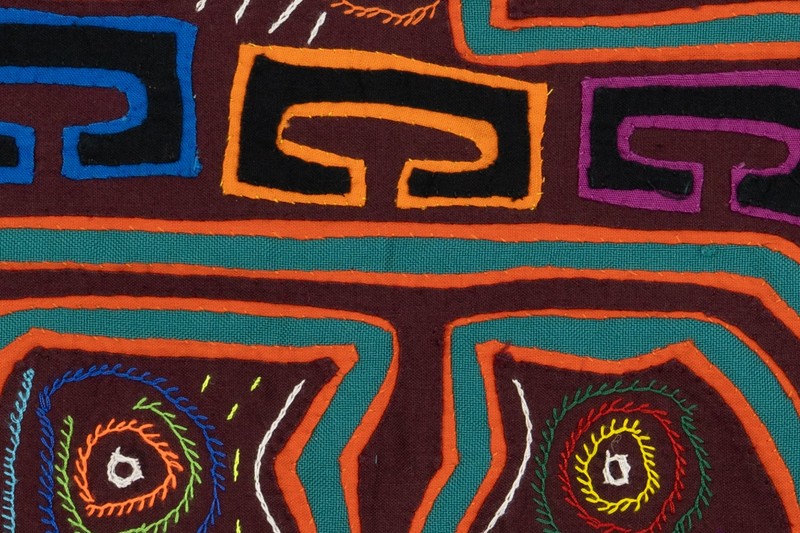 Mother Hen Panama Mola gallery