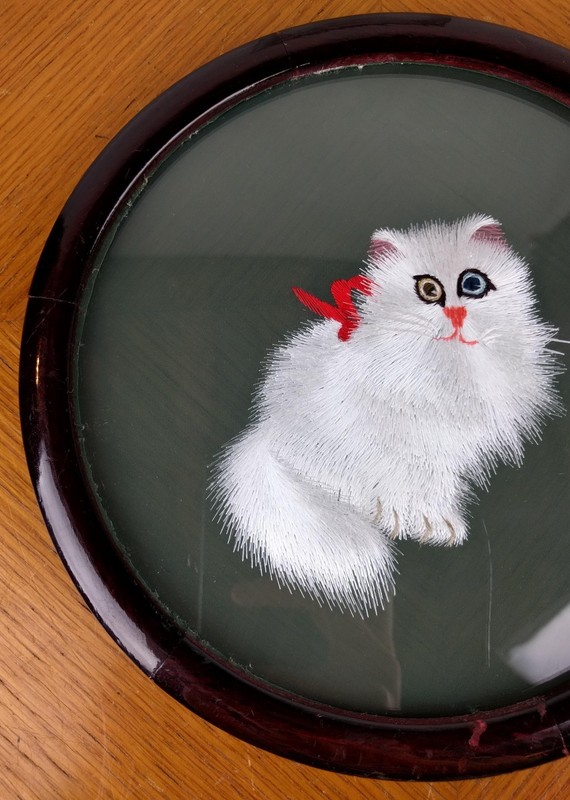Double Sided Silk Embroidery White Cat Picture 8" Handmade Chinese Art Gift gallery