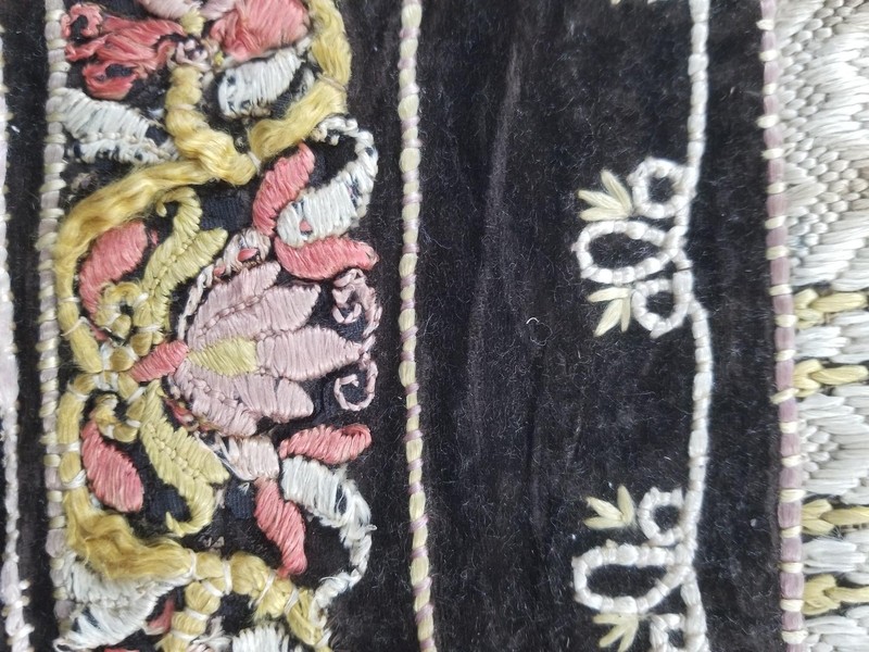 Antique Rare Italian Flame Stitch Velvet Textile Runner 122x22in gallery