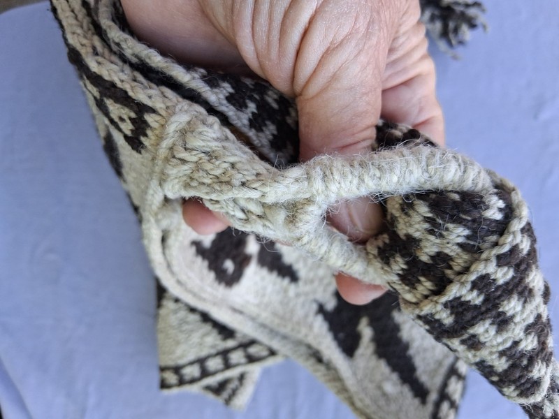 Beautiful Hand Knit Wool Carry Bag. Probably Mexican. No Damage - Little Usage gallery
