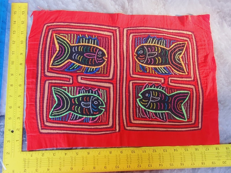Mola Kuna Indian Wall Folk Art Textile Panama wall hanging 2239