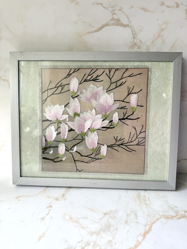 Vintage Magnolia Embroidery Framed Textile Art 32cm Floral Wall Decor Gallery VG