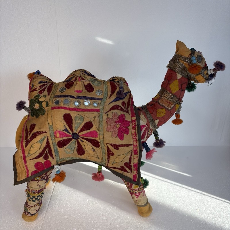 Vintage India Folk Art Camel Woven Fabric Mirrors Beads BOHO Rajasthan 15” READ gallery
