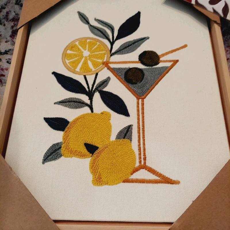NIP BP Home Textile 12 X 15″ Embroidery Woven Wall Art Martini