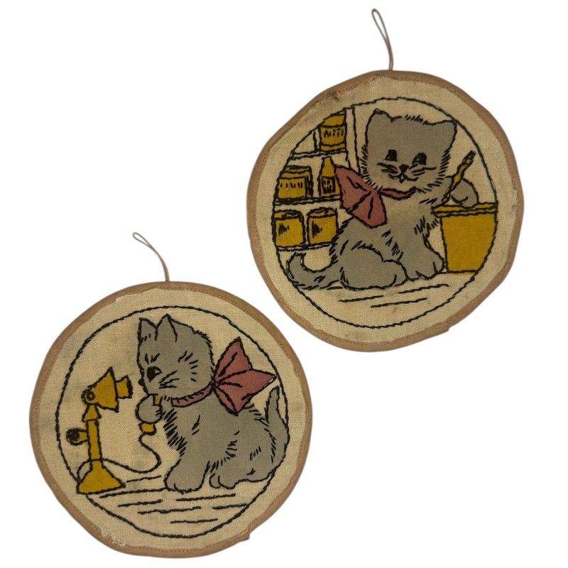 Cross Stitch Cat Pot Holders Early Mid Century Retro Wall Decor Set of 2, 6.5”