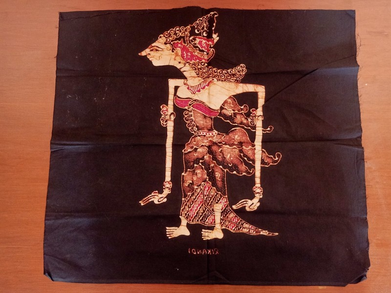SRIKANDI FEMALE WARRIOR HAND DRAWN BATIK PAINTING HOME DECORATION WALL HANGING gallery