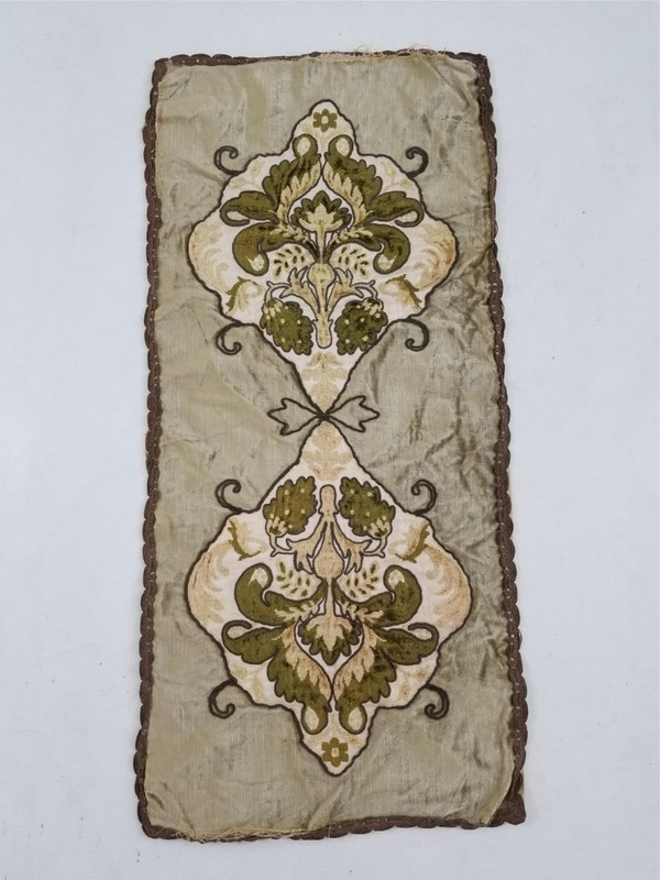 Vintage Traditional Raised Velvet Appliqué Floral Embroidered Panel 33×15 inches