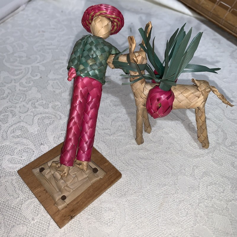 4 Vintage Straw Rattan Folk art Mariachi Men Woven Braid Mexican Palm Donkey gallery