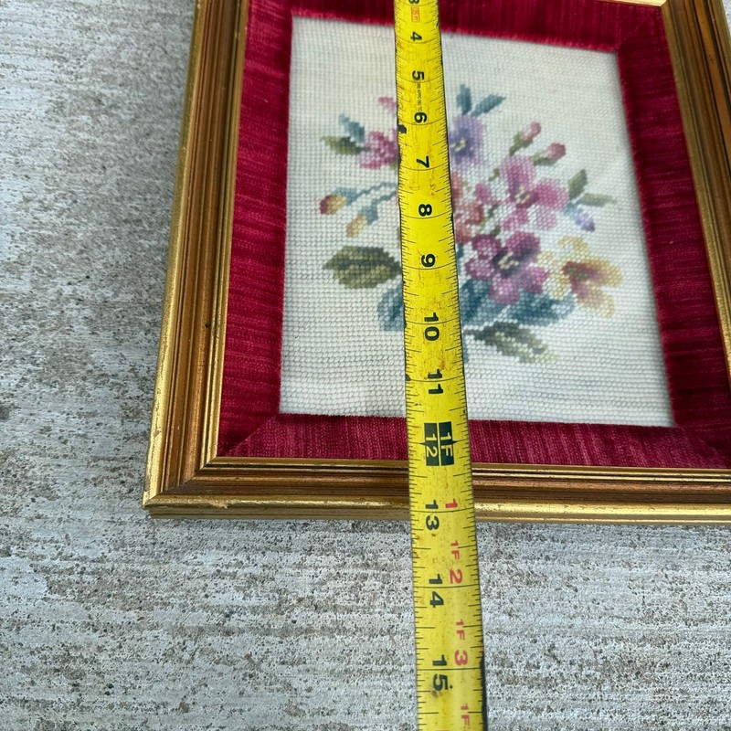 Vintage Floral Flowers Gold Red Framed Finished Needlepoint 11x13 Picture Art gallery