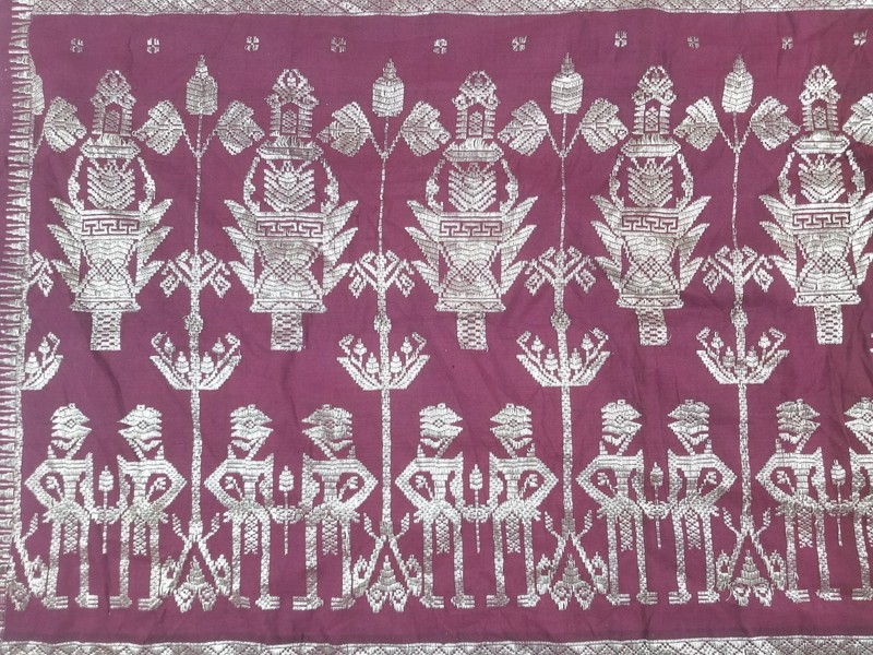 Vintage Balinese Kampuh Songket Men’s Ceremonial Wrapper 113x58cm gallery
