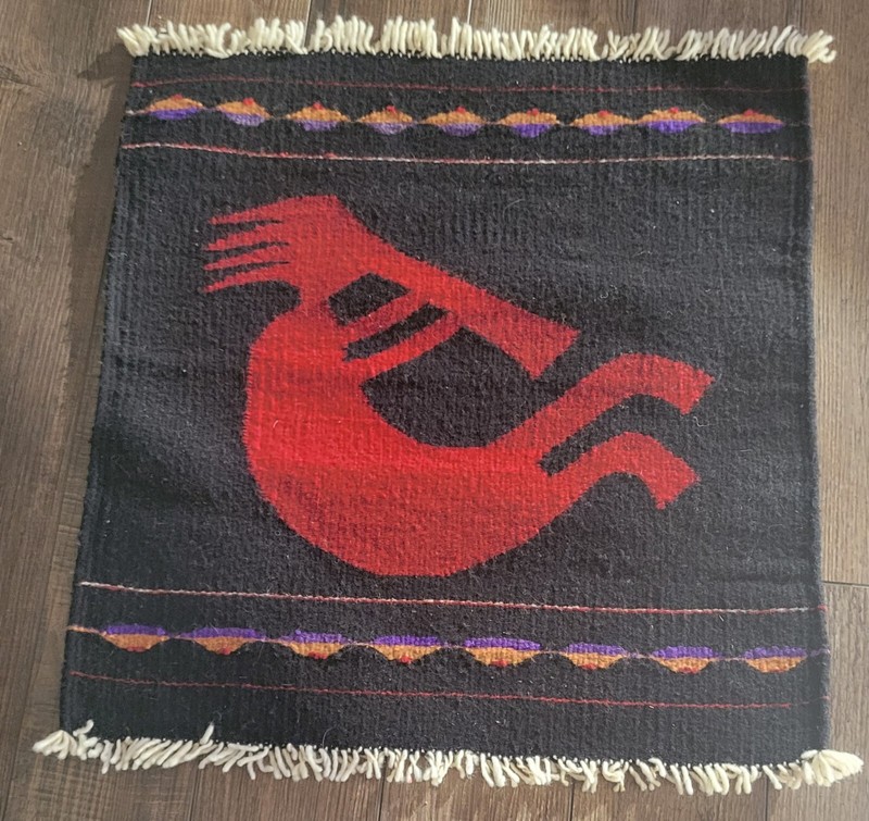 Hand Woven Wool Zapotec Southwestern Rug Mat Wall Hanging 20″ x 22″ Black & Red