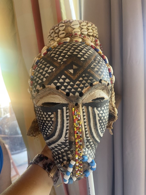 African Congo Mask gallery